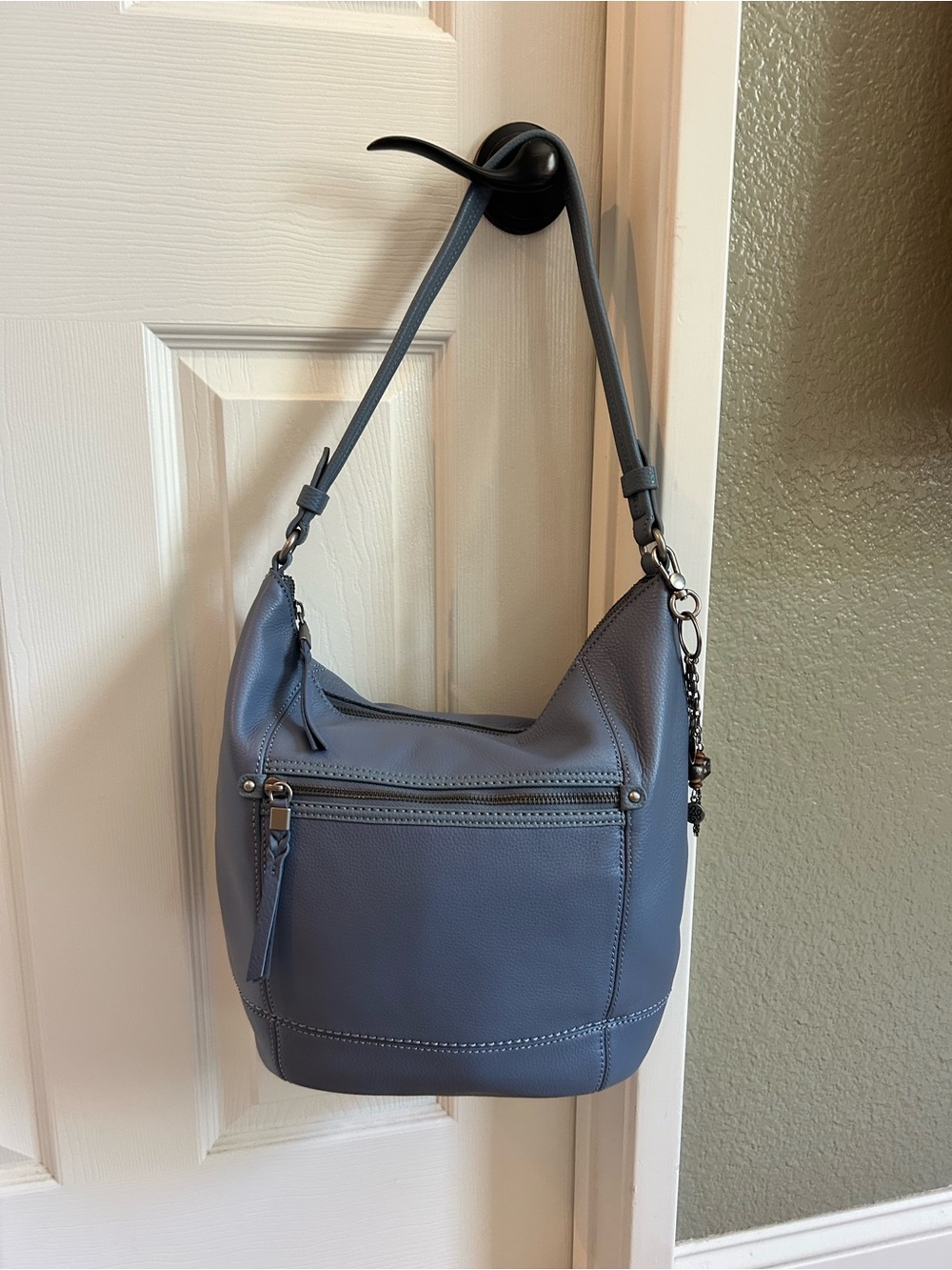 BNNT: The Sak “Sequoia” Blue/Grey All-Leather Hobo Bag with Charm Accent - Picture 2 of 14
